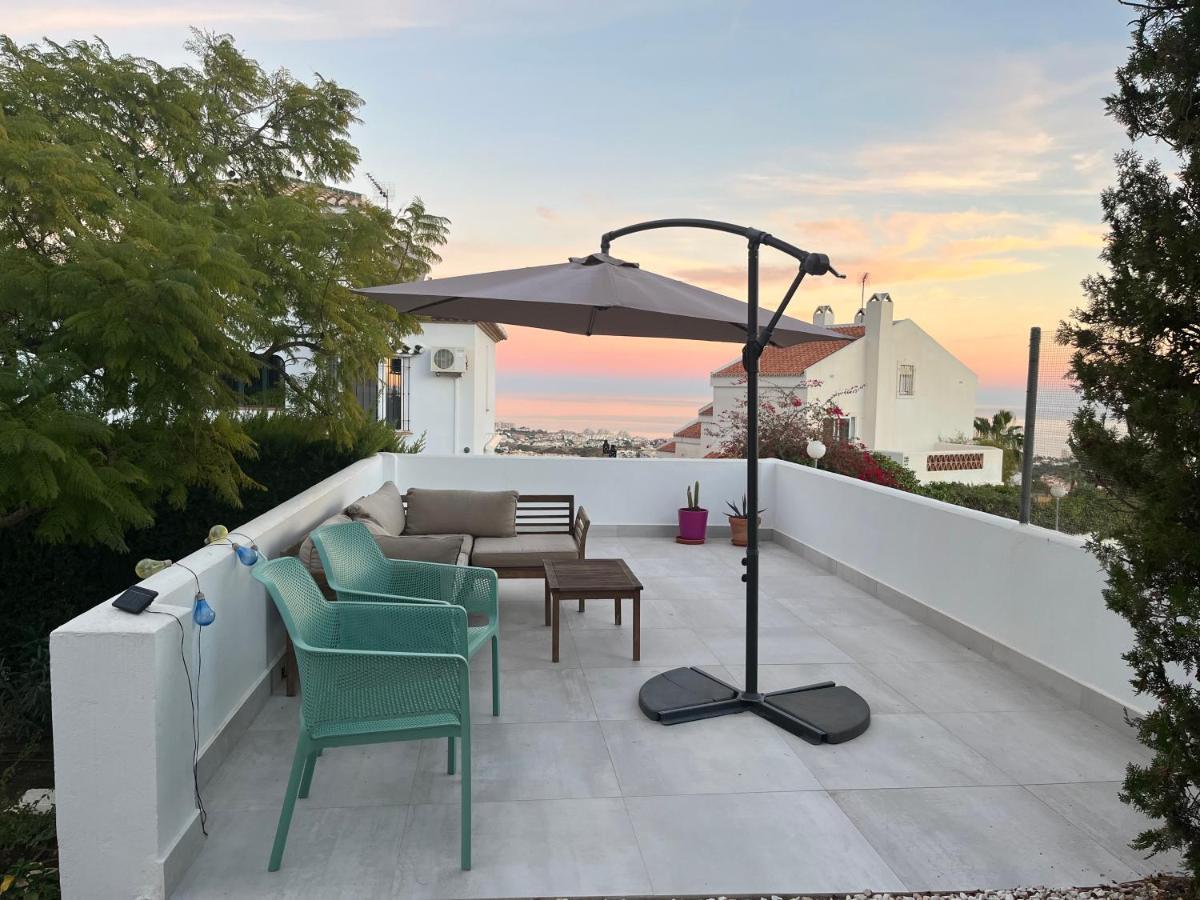 A Terrace With Sea View, 2 Bedrooms Apartment In Benalmádena Eksteriør bilde