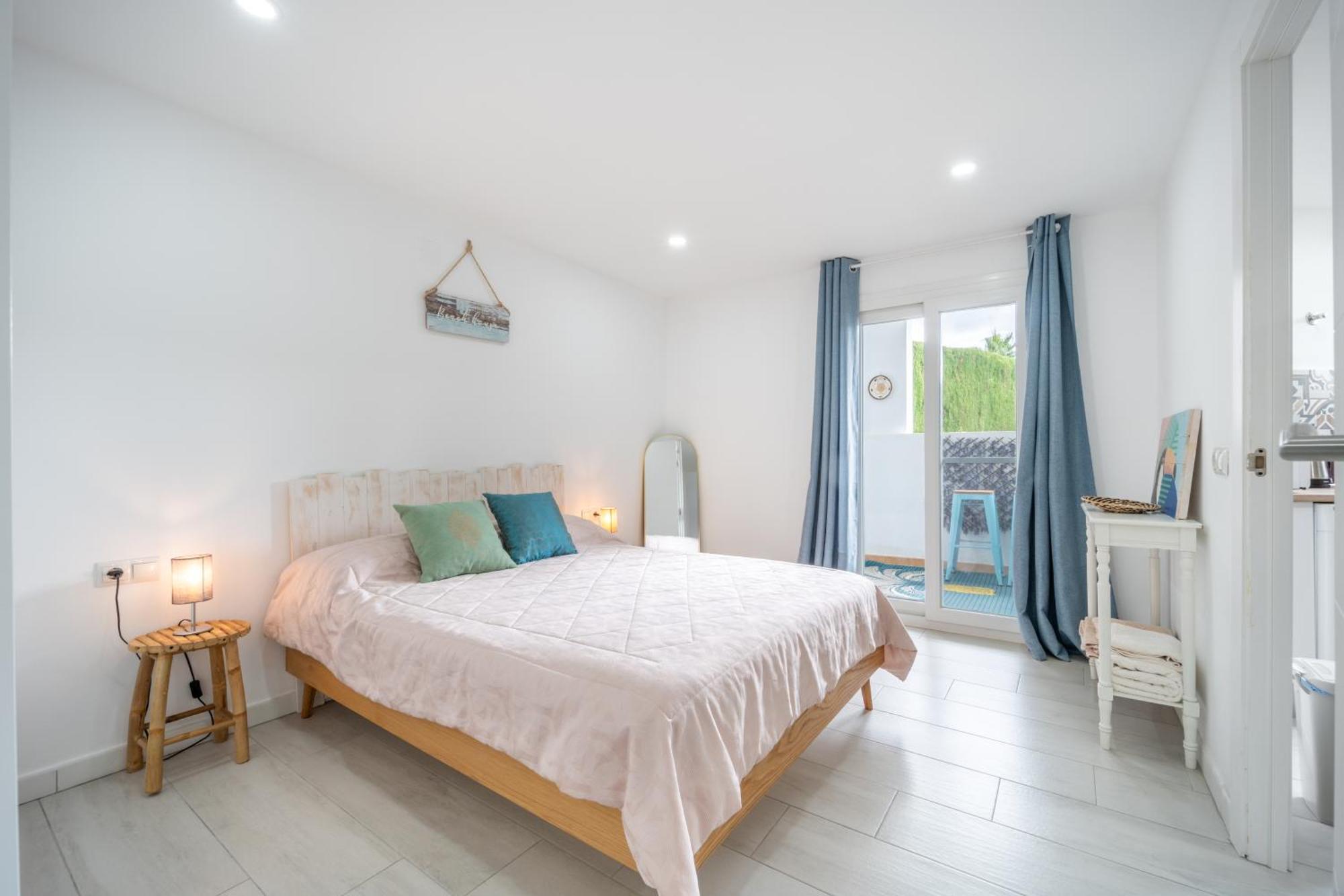 A Terrace With Sea View, 2 Bedrooms Apartment In Benalmádena Eksteriør bilde